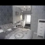 Oda ve Kahvaltı Au Vieux Logis 63 3*