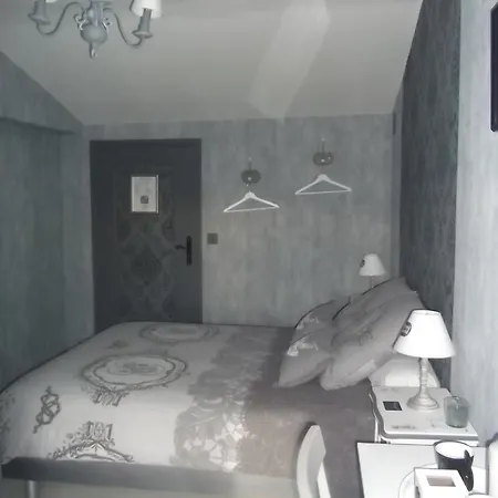 ベッド・アンド・ブレックファスト Au Vieux Logis 63 Saint-Rémy-sur-Durolle