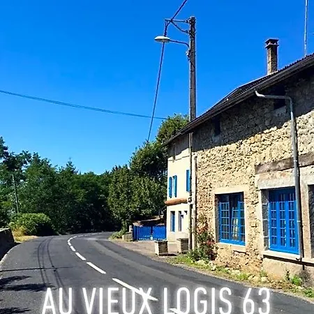 לינה וארוחת בוקר Au Vieux Logis 63 3*