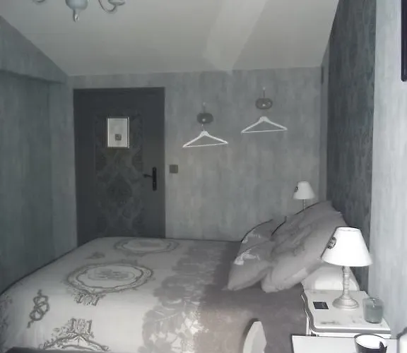 Au Vieux Logis 63 3* Saint-Rémy-sur-Durolle